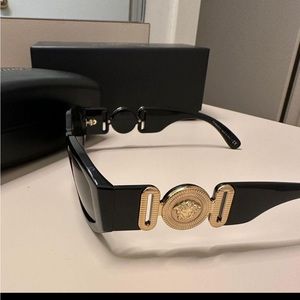 Versace 53MM Medusa Detail Oval Sunglasses